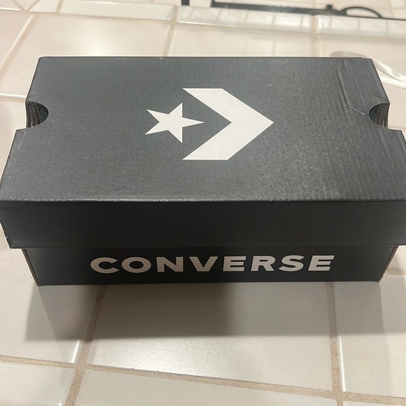 Toddler converse shoes - Picture 8 of 8